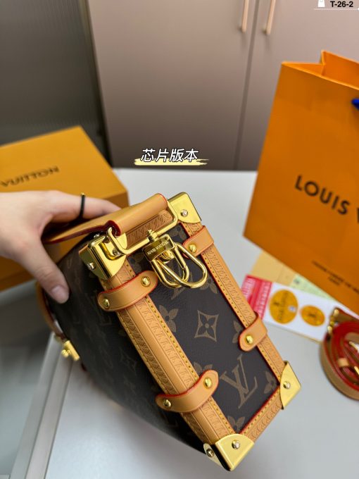 LV small box - Image 7