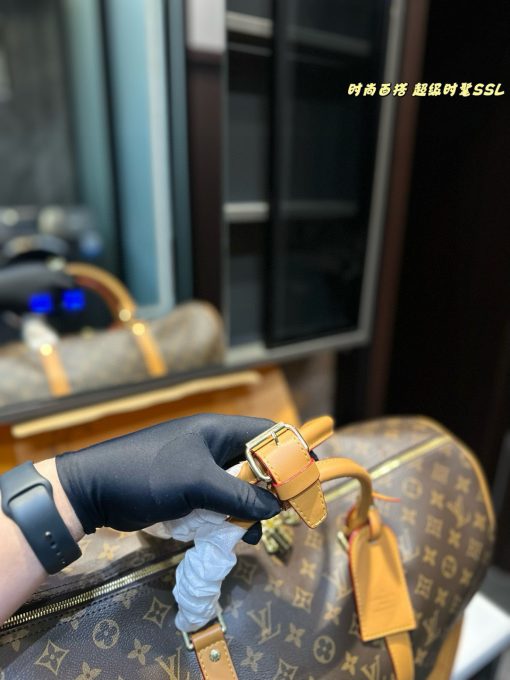 New Lv travel bags - Image 4