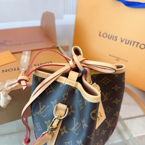 LV shumai bag noepurse - Image 5