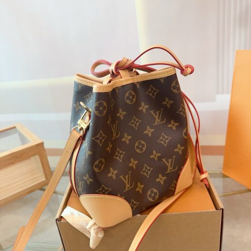 LV shumai bag noepurse - Image 8