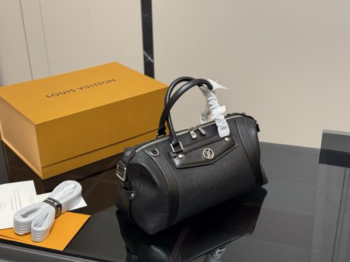 The new biker bag from Vancouver HR LV - Image 2