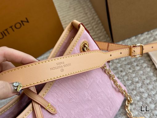 lv24 Limited Edition Denim carrya - Image 7