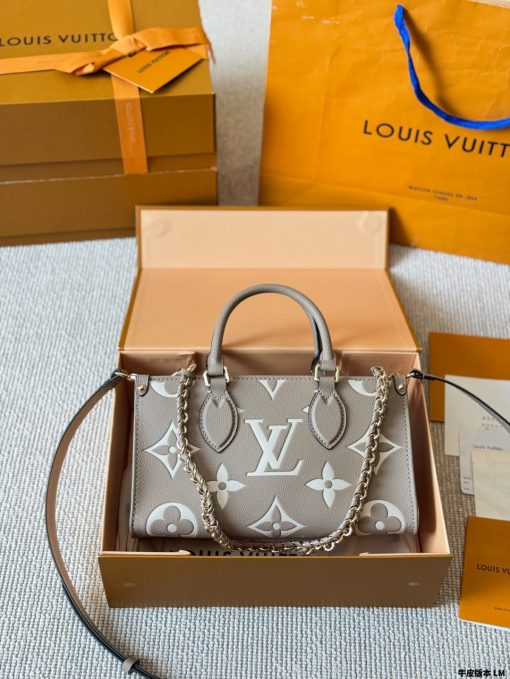 LV Onthego East West - Image 3