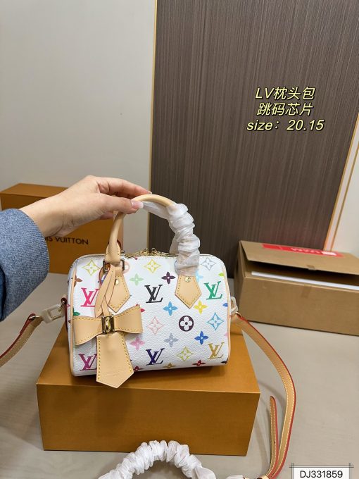 LV pillow bag - Image 7