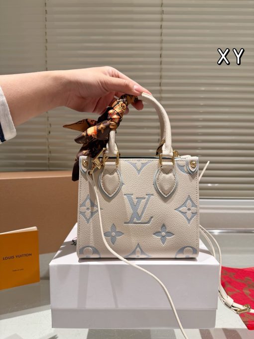 LV Onthego - Image 3