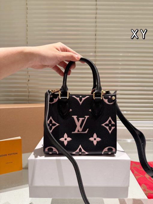 LV Onthego - Image 6