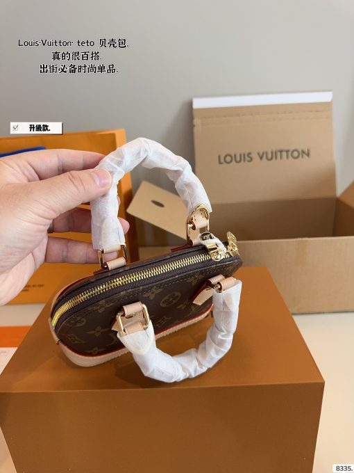 LV shell bag Teddy - Image 9