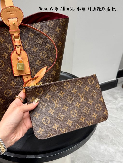 Lv max bucket bag - Image 7