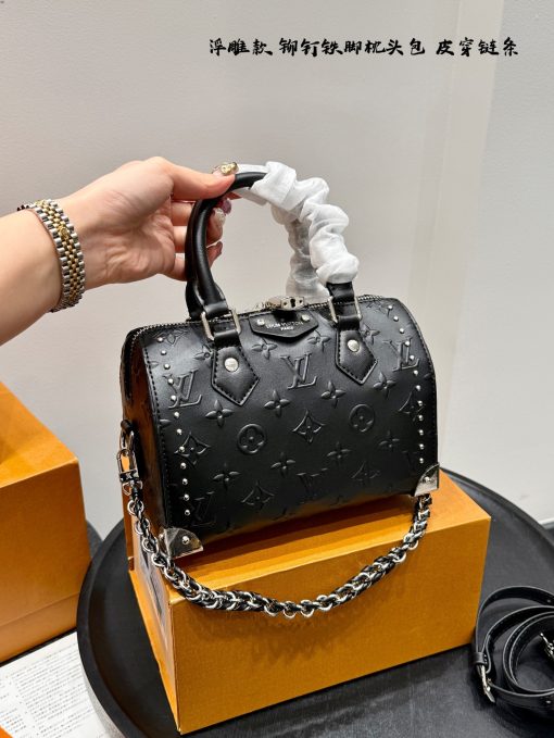 LV relief Logo Cruise25 - Image 3