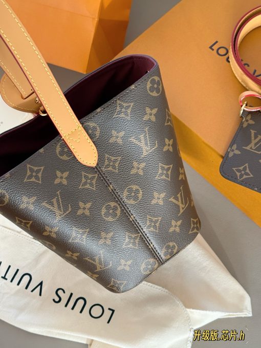 LV bucket bag - Image 8