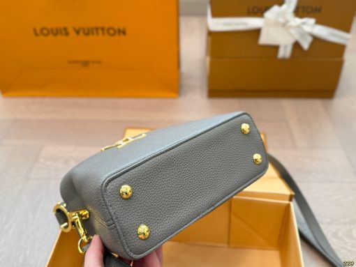 LV Capucines - Image 7