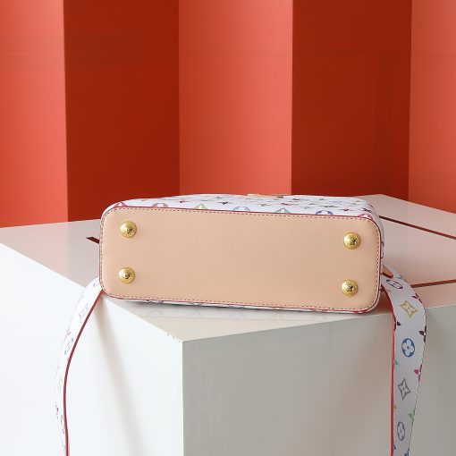 LV wrist cover crossbody bag - Image 5