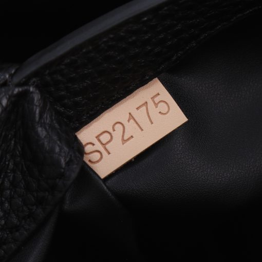 LV women's crossbody bag - Image 8
