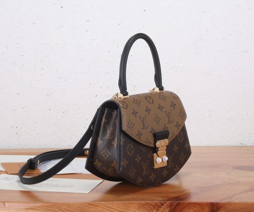 LV handbag - Image 3