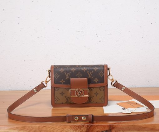 LV lock buckle