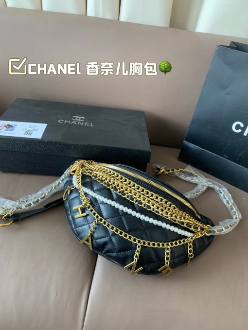 CHANEl breast bag - Image 3