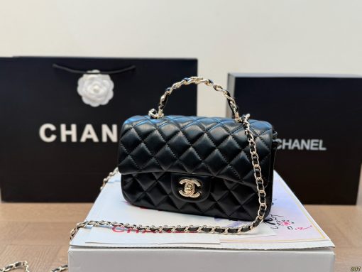 CHANEL classic diamond-shaped bag - Image 6