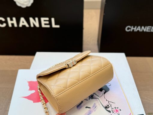 Chanel handbag - Image 7