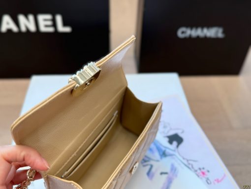 Chanel handbag - Image 10