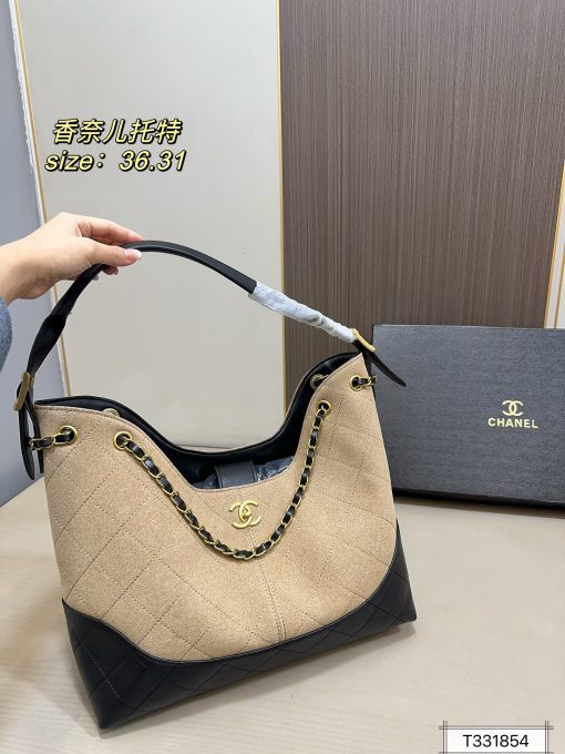 Chanel Tote - Image 9