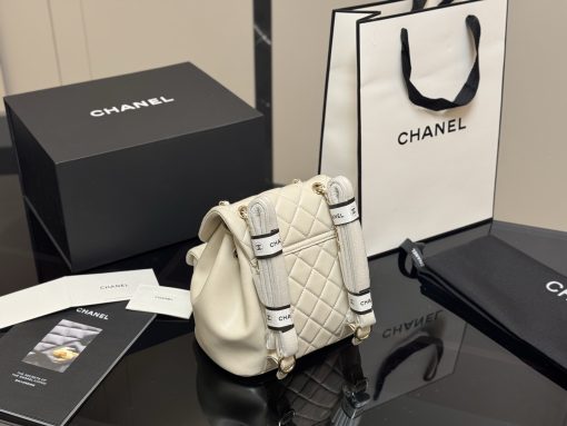 Chanel backpack - Image 9