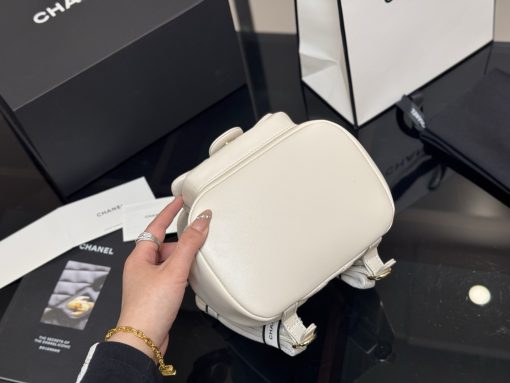 Chanel backpack - Image 10