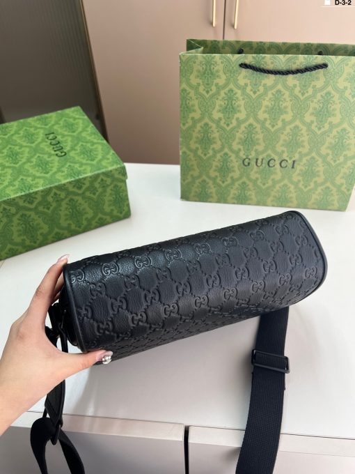 GUCCI messenger bag - Image 6