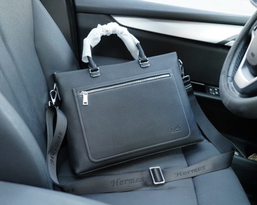 Gucci crossbody handbag - Image 3