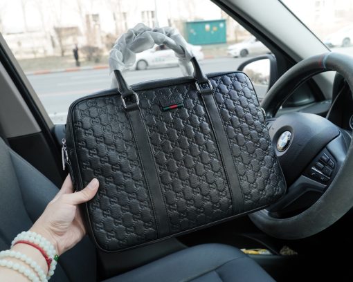 Gucci crossbody and hand-held - Image 3
