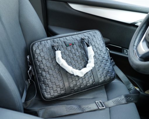 Gucci crossbody and hand-held - Image 5