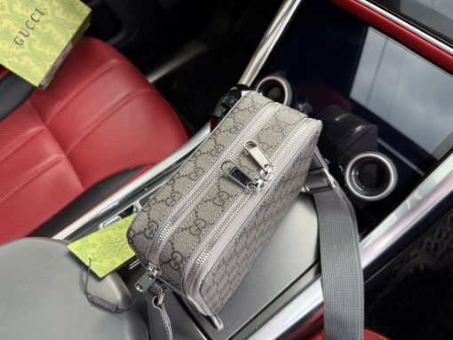 GUCCI messenger bag - Image 6