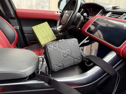 GUCCI messenger bag - Image 4