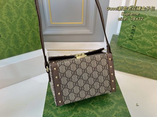 GUCCI hard box bag - Image 3