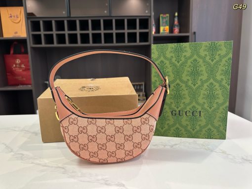 GUCCI handbag underarm bag