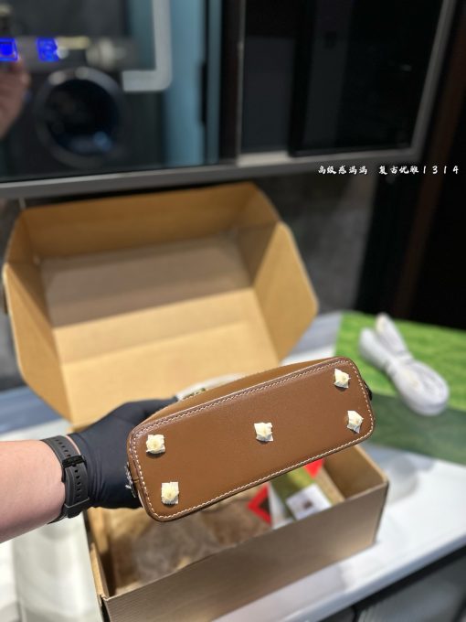 GUCCI 1955 shell bag - Image 8
