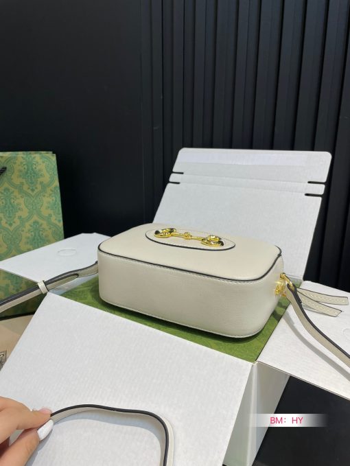 Gucci vintage camera bag - Image 9