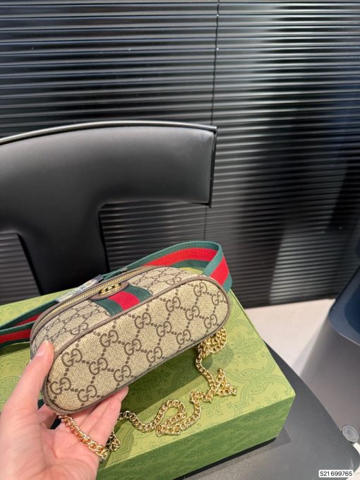 Classic Gucci Waist Bag - Image 9