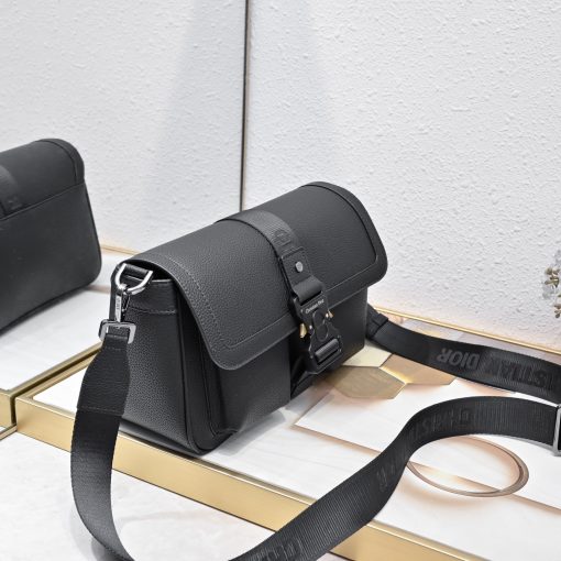 Dior crossbody bag - Image 5