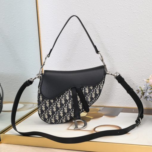 DIOR saddle bag