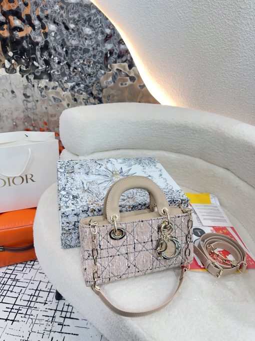 Dior handbag - Image 3