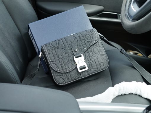DIOR shoulder bag