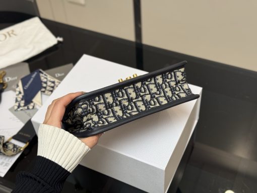 Dior addict oblique - Image 9