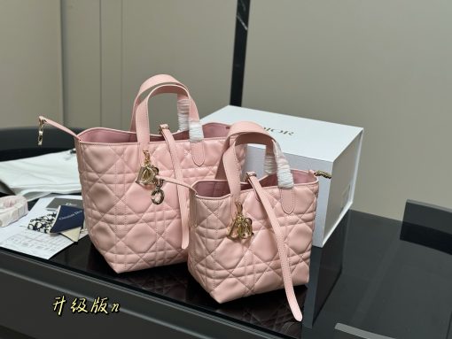 Dior Toujours shopping bag - Image 6