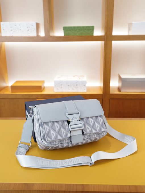 Dior shoulder bag