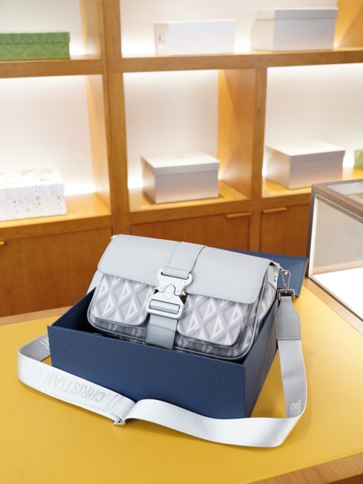 Dior shoulder bag - Image 5