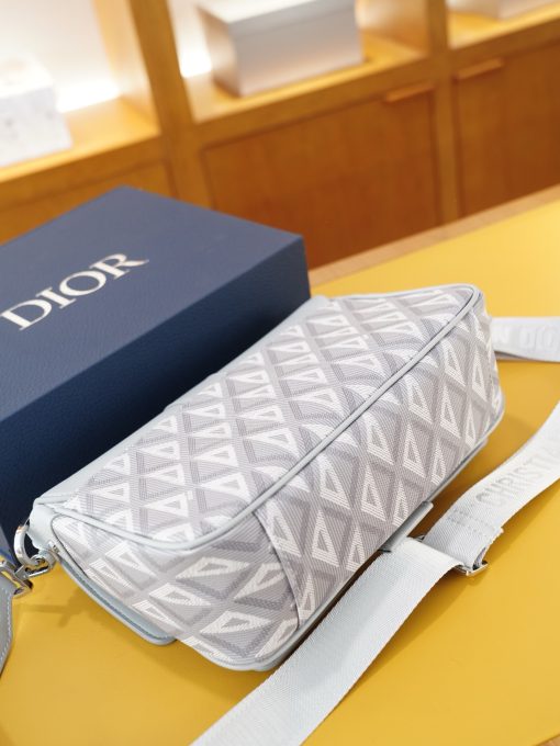 Dior shoulder bag - Image 9