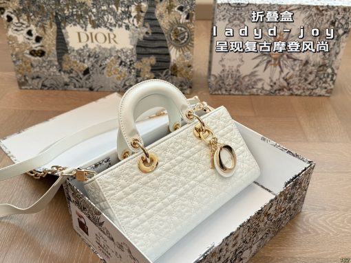 The new Dior Lady D-Joy - Image 3