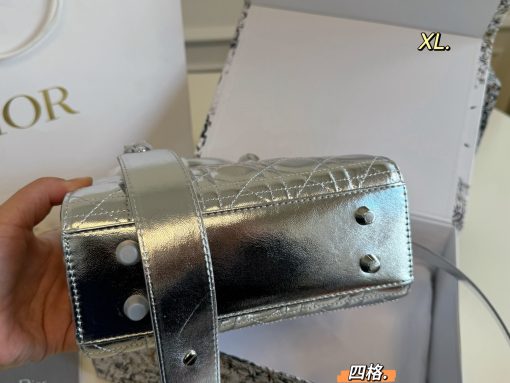 Lady Dior handbag - Image 6