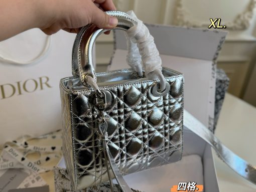 Lady Dior handbag - Image 8