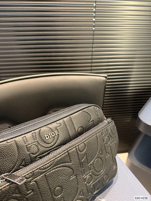 Dior Gravity Messenger Bag - Image 5